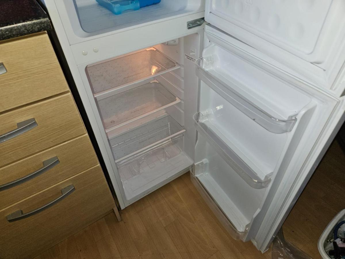 6 Berth Pet Friendly Caravan On Sandy Glade Berrow Екстериор снимка